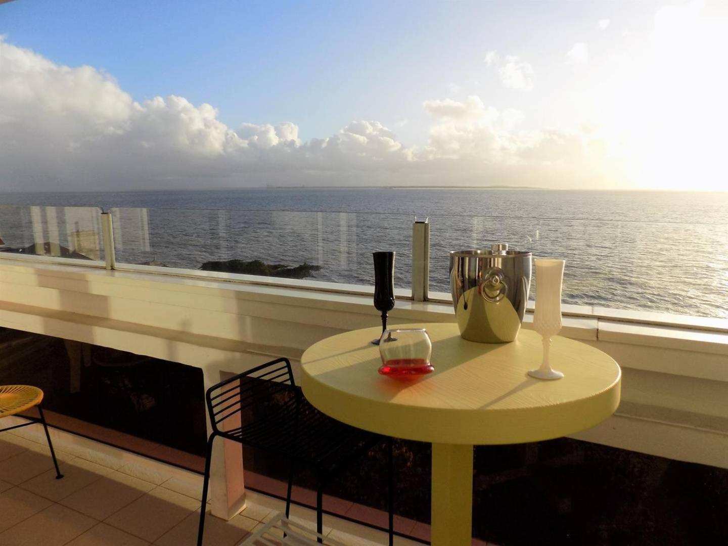 Royan - Pleine Vue Mer Pour Cet Appartement Classe 2 Etoiles - Les Tamaris Exterior photo
